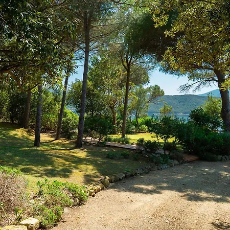 Il Faro 10, Emma Scaglieri